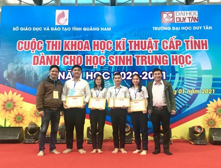 Học sinh trường THPT chuyên Nguyễn Bỉnh Khiêm đạt giải cao tại cuộc thi Khoa học kĩ thuật cấp tỉnh dành cho học sinh Trung học, năm học 2020-2021.