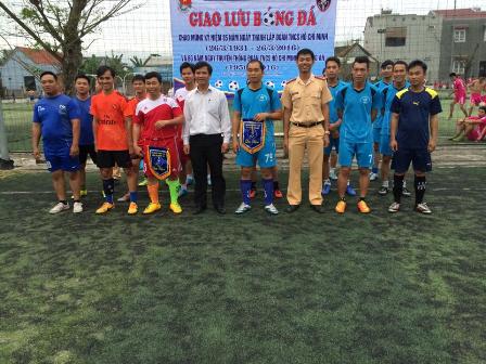 Đoàn phường Tân Thạnh: Tổ chức giao hữu bóng đá mừng sinh nhật Đoàn