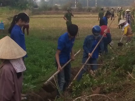 Đoàn phường Hòa Thuận: tổ chức các hoạt động tình nguyện tại địa phương